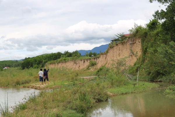 Trước mùa mưa lũ, cần sớm chỉnh trị dòng chảy để hạn chế sạt lở sông Hà Thanh - Anh 3