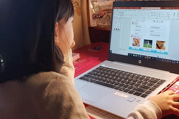 Nỗ lực bảo vệ trẻ trong “thế giới số” - Anh 1