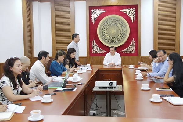 Tự hào những phút giây lịch sử - Anh 1
