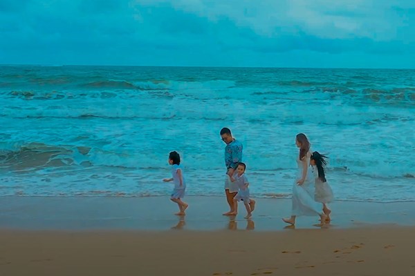 Ca sĩ Tuấn Hưng ra mắt MV mới Gấp đôi yêu thương - Anh 1