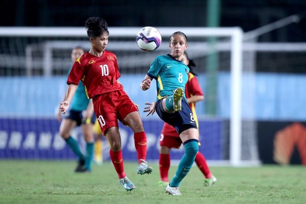 U17 nữ Việt Nam thi đấu ấn tượng trước Australia - Anh 1