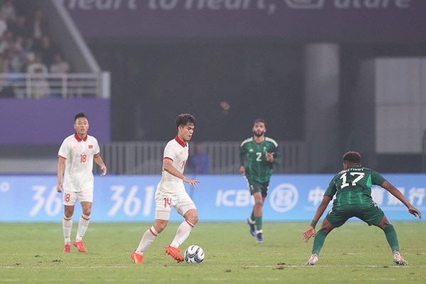 Tuyển Olympic Việt Nam dừng bước tại Asian Games 19 - Anh 1