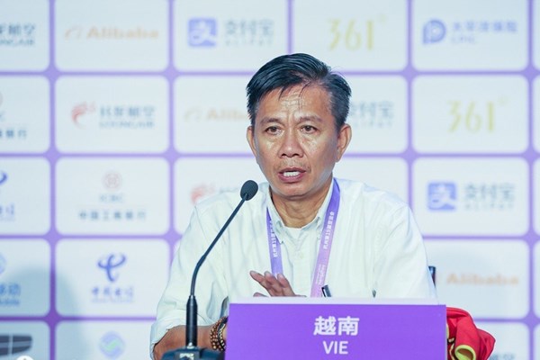 HLV Olympic Việt Nam hài lòng về tinh thần chiến đấu của các học trò - Anh 1