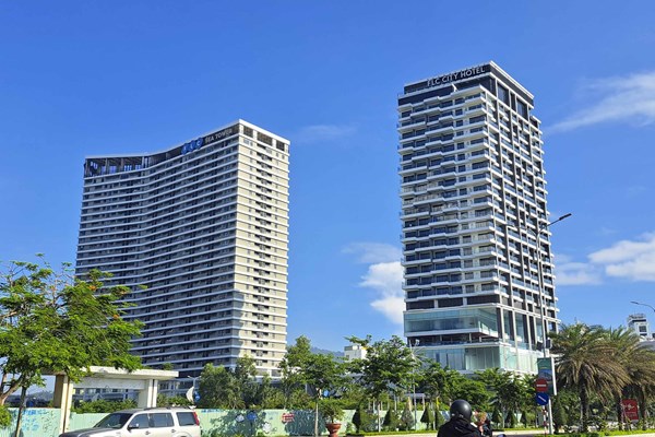 Bình Định chỉ đạo quản lý các tòa nhà cao tầng dịch vụ, du lịch sử dụng sai chức năng - Anh 2