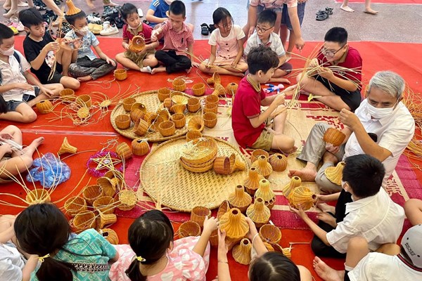 Lễ hội Trung thu với những hoài niệm ký ức tuổi thơ - Anh 3