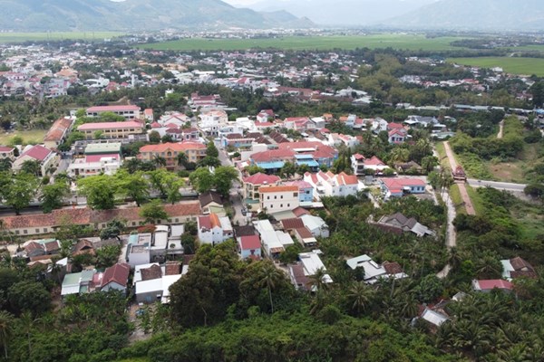 Gian nan việc trùng tu thành cổ Diên Khánh - Anh 2