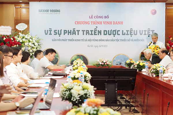 Phát triển ngành dược liệu gắn với phát triển KTXH vùng đồng bào dân tộc thiểu số và miền núi - Anh 1