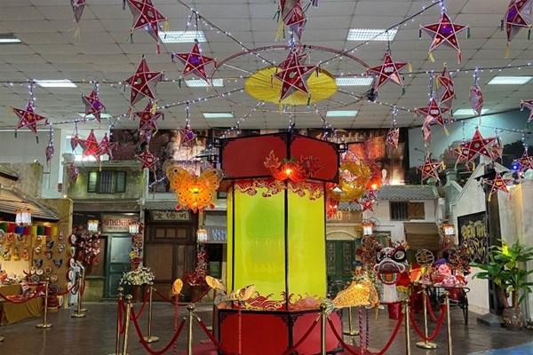 Đón Tết Trung thu tại thủ đô: Trải nghiệm không khí vui tươi, gắn kết gia đình - Anh 2
