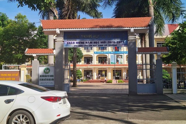 Một nữ sinh lớp 9 tử vong sau buổi học thể dục - Anh 1
