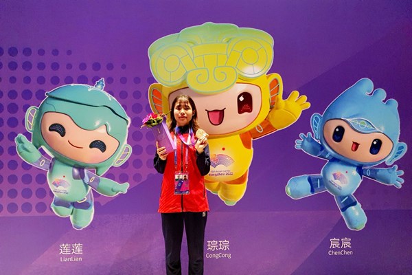 Cô gái dân tộc Thái mang về thêm HCĐ cho thể thao Việt Nam - Anh 1