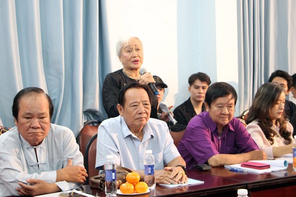 Lo lắng Cải lương tuồng cổ thiếu kịch bản sử Việt - Anh 5