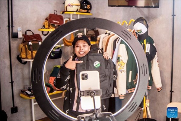 Indonesia ngăn TikTok giao dịch thương mại điện tử - Anh 1
