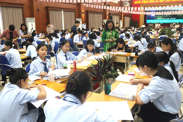 Cuộc thi vẽ tranh Đan Mạch trong mắt em 2023 - Anh 2