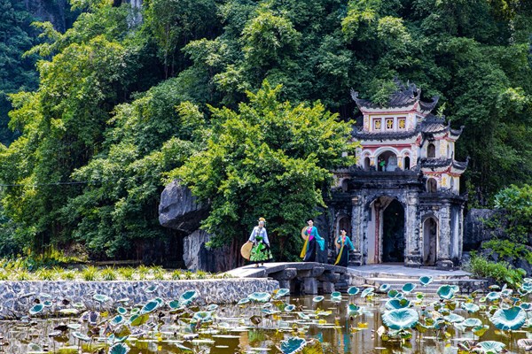 “Miền lau trắng - Bản tình ca miền di sản” - Anh 5