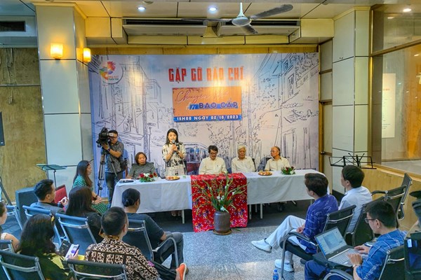 Kể câu chuyện thời bao cấp bằng âm nhạc - Anh 2