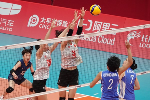 Bóng chuyền nữ Việt Nam rộng cửa vào bán kết Asian Games 19 - Anh 2