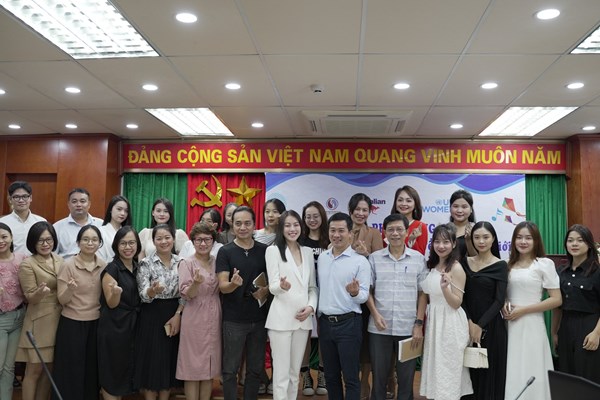 Phát động Cuộc thi sáng tác ca khúc về Bình đẳng giới - Anh 4