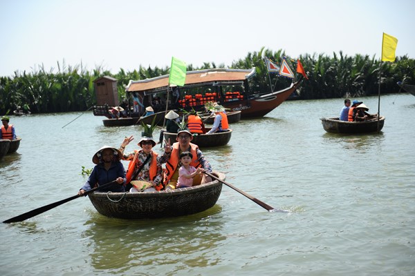 Hội An: Tăng cường quản lý môi trường du lịch, đảm bảo an toàn cho du khách - Anh 2