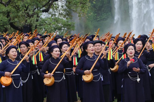 Phòng, chống vi phạm pháp luật trong hoạt động VHTTDL: Chấn chỉnh hiện tượng quảng bá làm sai lệch di sản - Anh 1