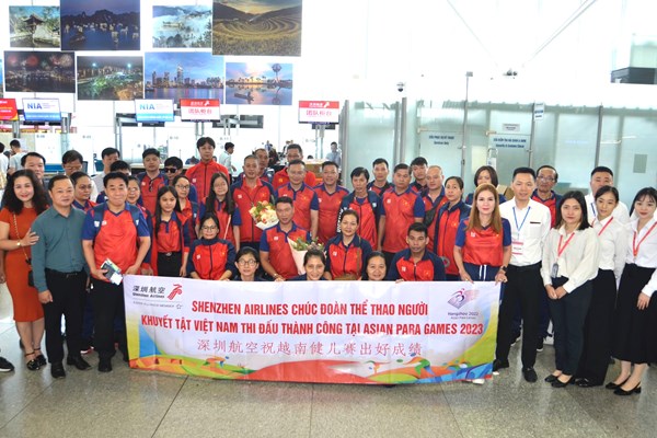 Đoàn Thể thao Người khuyết tật Việt Nam lên đường tham dự Asian Para Games 4 - Anh 2