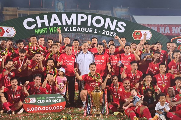 CLB Công an Hà Nội đặt mục tiêu bảo vệ ngôi vô địch trong mùa giải mới - Anh 1