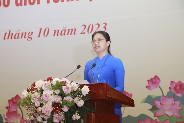 Thường trực Ban Bí thư gặp mặt Chủ tịch Hội Phụ nữ cơ sở giỏi toàn quốc năm 2023 - Anh 2