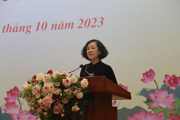 Thường trực Ban Bí thư gặp mặt Chủ tịch Hội Phụ nữ cơ sở giỏi toàn quốc năm 2023 - Anh 1