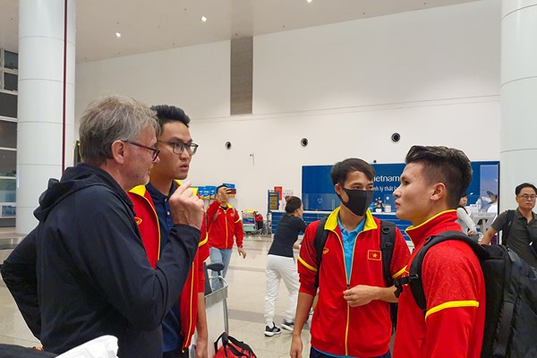 Tuyển Việt Nam về nước sau loạt trận FIFA Days tháng 10 - Anh 2