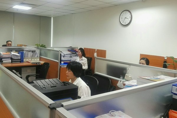 Hà Nội: Thực hiện quy tắc ứng xử một cách tự nguyện để hướng tới sự hài lòng của người dân - Anh 4
