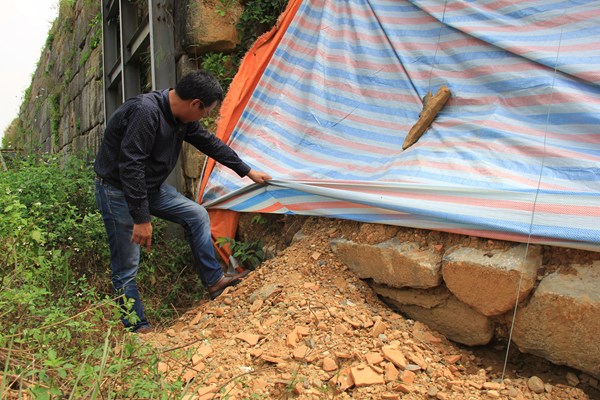 Viết tiếp bài Chậm như... tu sửa cấp thiết di sản thành nhà Hồ: Đâu là giải pháp sắp xếp tường thành đá? - Anh 2