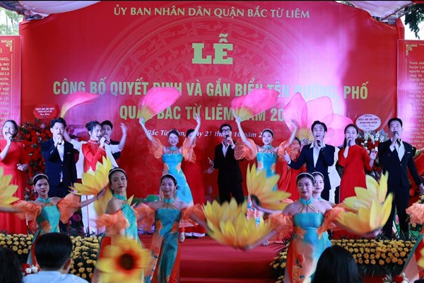 Hà Nội gắn biển tên Phố Lưu Cơ - Anh 5