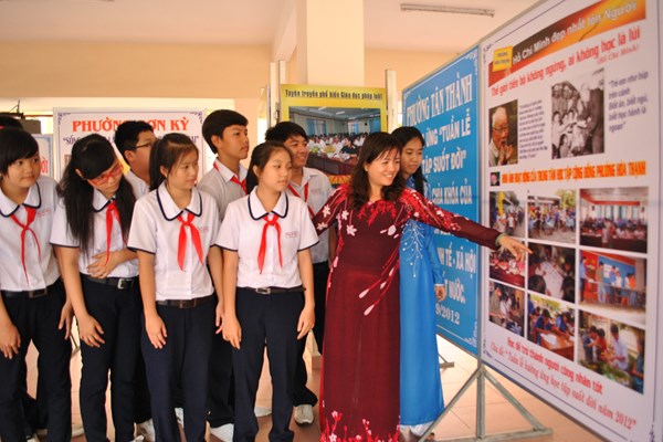 Tích hợp giáo dục lý tưởng cách mạng, đạo đức, lối sống trong một số môn học - Anh 2