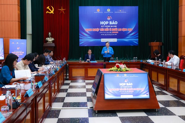 Vinh danh 64 doanh nghiệp tiêu biểu vì người lao động - Anh 1