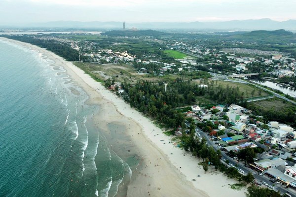 Quảng Ngãi: Phê duyệt giá khởi điểm ở Khu dịch vụ đô thị và du lịch biển Hàng Dương hơn 130 tỷ đồng - Anh 2