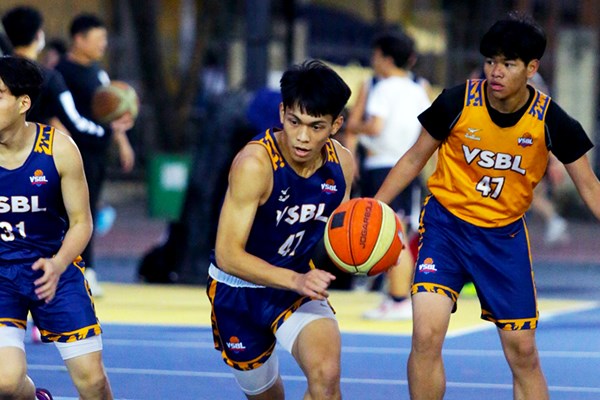 1.100 VĐV tranh tài tại Giải bóng rổ báo Thiếu niên Tiền phong và Nhi đồng năm học 2023-2024 - Anh 1