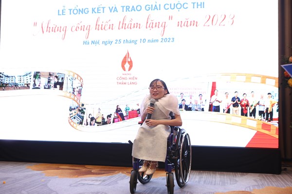 33 tác phẩm được trao giải cuộc thi viết “Những cống hiến thầm lặng” - Anh 2