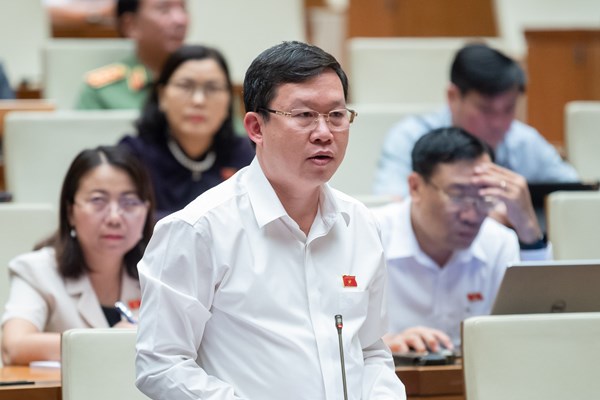Cần quy định chặt chẽ hơn việc quản lý, sử dụng nhà ở nhiều tầng, nhiều căn hộ - Anh 1