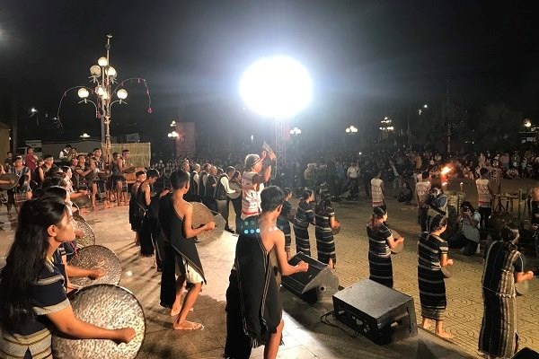 Lâm Đồng: Hơn 400 nghệ nhân tham gia đại hòa tấu cồng chiêng Tây Nguyên - Anh 2