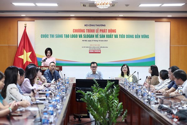 Phát động Cuộc thi sáng tạo logo và slogan về sản xuất tiêu dùng bền vững - Anh 1