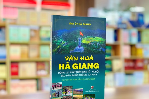 Ra mắt sách 