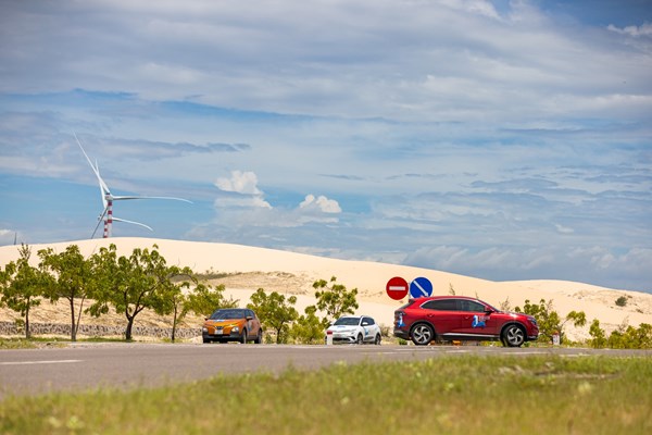 Xuyên Việt gần 4.000 km, chủ xe điện đánh giá chi phí nhiên liệu “quá rẻ” - Anh 4
