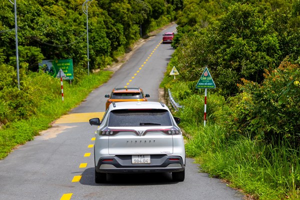 Xuyên Việt gần 4.000 km, chủ xe điện đánh giá chi phí nhiên liệu “quá rẻ” - Anh 9