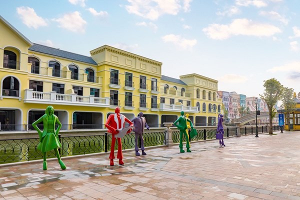 Mục sở thị “thương cảng” The Venice long lanh trước ngày khai trương Mega Grand World Hà Nội - Anh 9