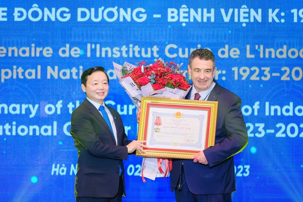 Kỷ niệm 100 năm thành lập Viện Curie – Bệnh viện K - Anh 1