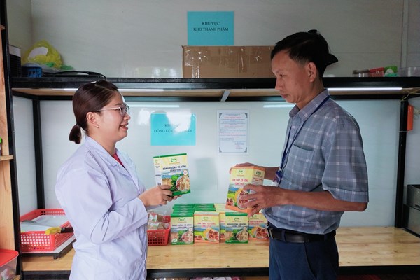 Biến cá bống sông Trà thành đặc sản quê hương - Anh 2