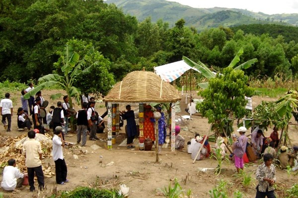 Hội thảo Bảo tồn và phát huy giá trị văn hóa tỉnh Khánh Hòa - Anh 4