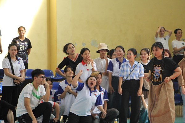Sôi nổi Hội thao HSSV dân tộc thiểu số tiêu biểu các trường VHTTDL khu vực phía Nam - Anh 2