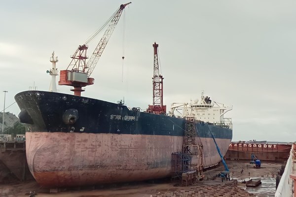 Thông tin về sự cố ở Khu kinh tế Dung Quất làm chín công nhân bị thương - Anh 1