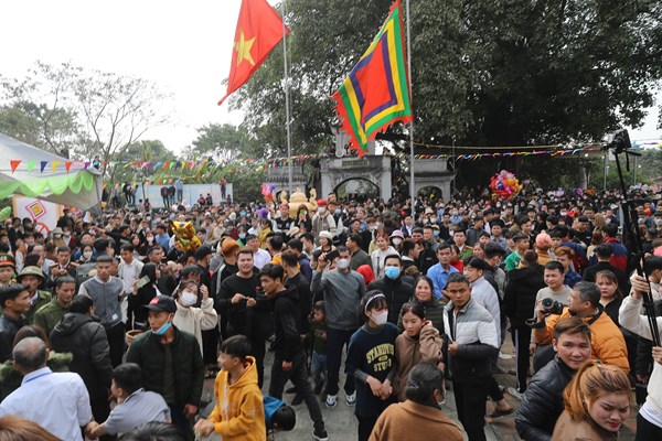 Phòng, chống vi phạm pháp luật trong hoạt động VHTTDL: Ngăn chặn, xử lý nghiêm vi phạm trong hoạt động lễ hội - Anh 1