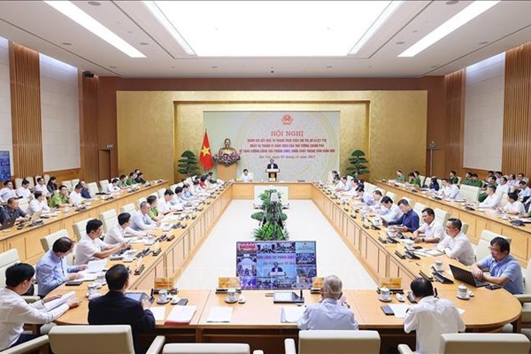 Tháo gỡ để bảo đảm quyền lợi của người dân và doanh nghiệp - Anh 1